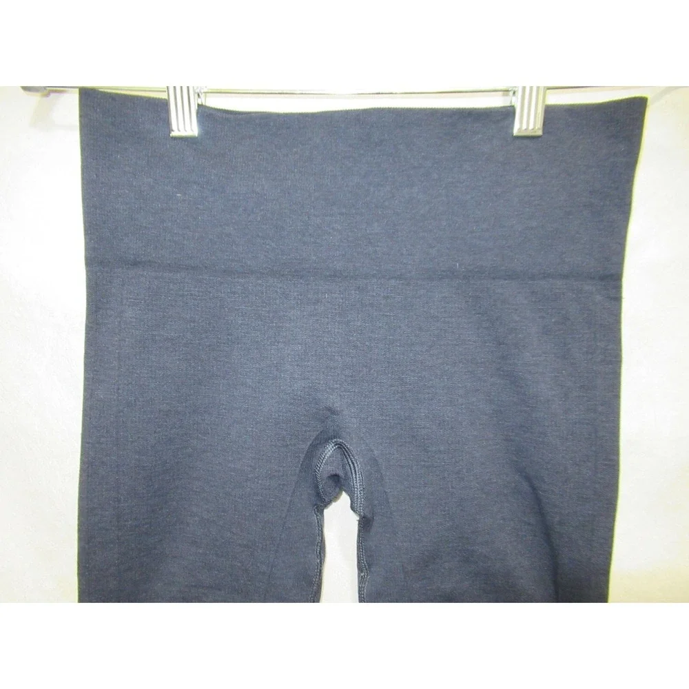 Lululemon Size 4 Blue In The Flow Cropped Low Rise Compression Leggings